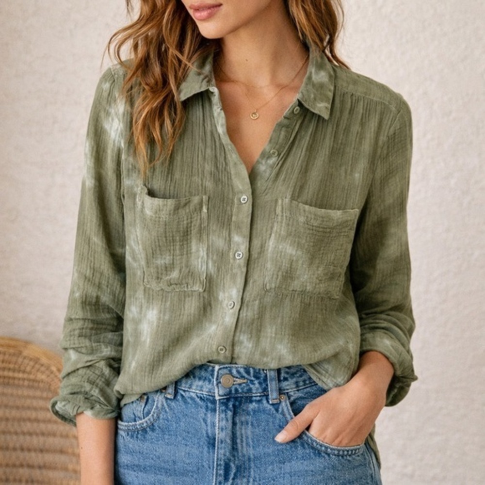 Cloth and stone olive green tie dye top